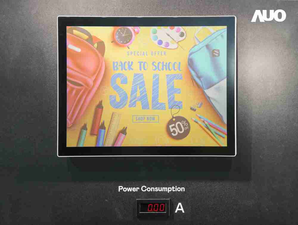 万利展示胆固醇液晶超低耗能户外全彩显示器，，，ChLC（胆固醇液晶）以双稳态技术使静态显示零功耗，，，，具省电、、、高彩度、、、、环保的特性，，，还整合软硬件系统解决方案，，可透过单一云端平台管理